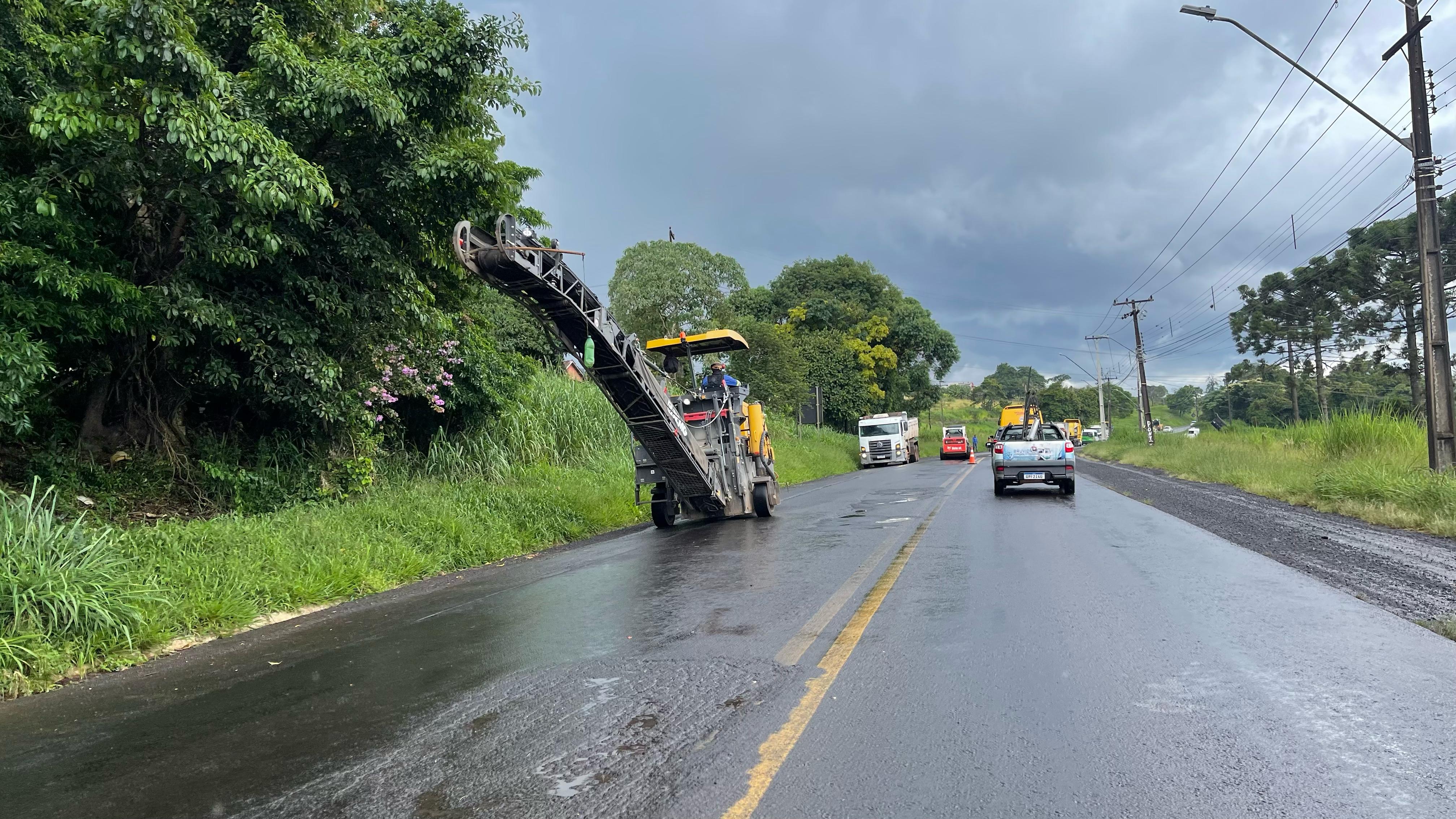 Obras no prolongamento da BR-369 afetam trânsito em Apucarana