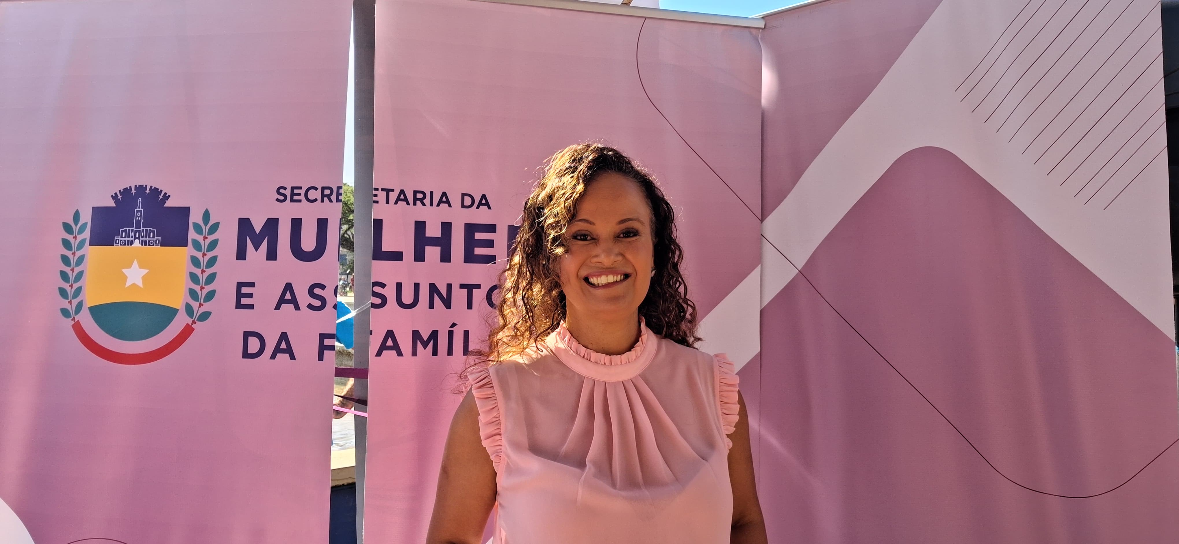 Feirão de Empregos reúne grande público no centro de Apucarana; veja