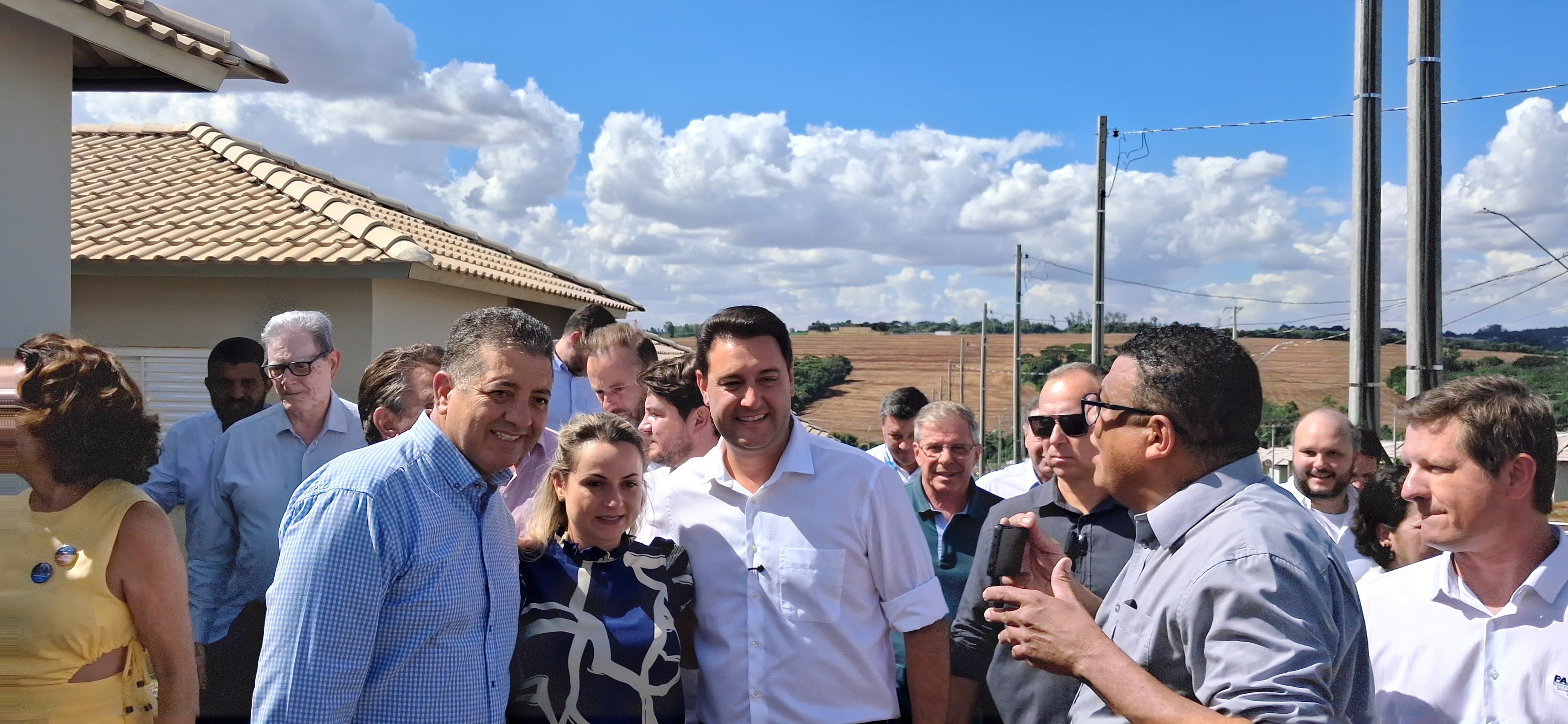 Governador Ratinho Junior inaugura 748 moradias em Arapongas