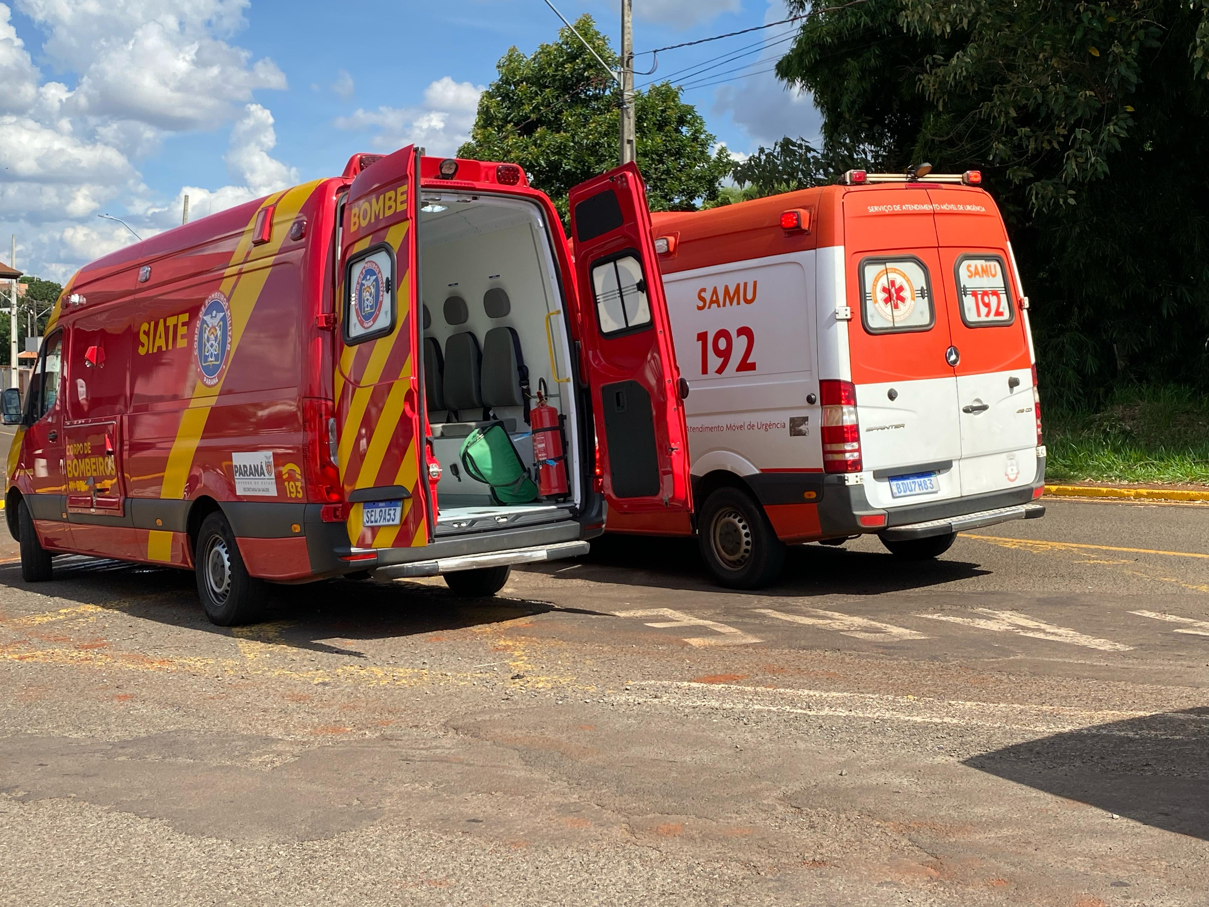 Jovens em moto ficam feridas após acidente de trânsito em Apucarana