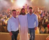Paixão de Cristo emociona público em Arapongas