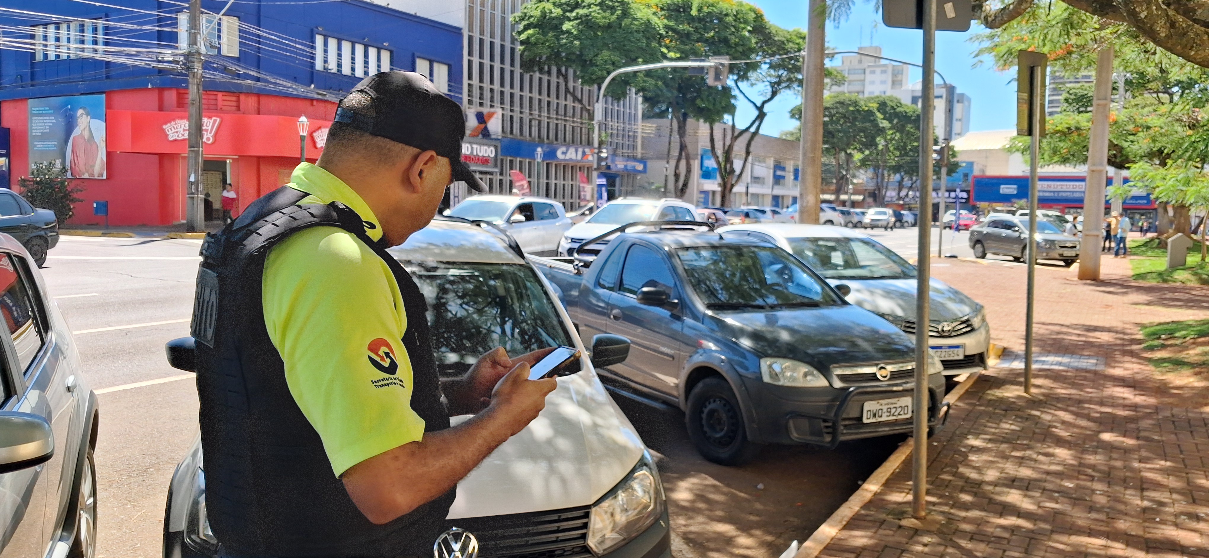 Apucarana retoma cobrança de rotativo com uso de aplicativo; veja como funciona