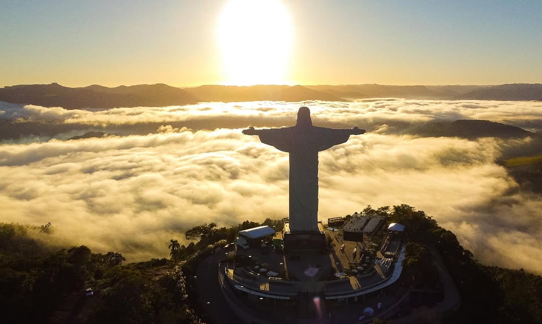 Cidade gaúcha inaugura maior estátua de Cristo do País; veja fotos