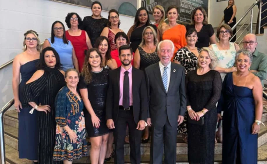 Empresária de Ivaiporã é homenageada com o Prêmio Mulher Empreendedora