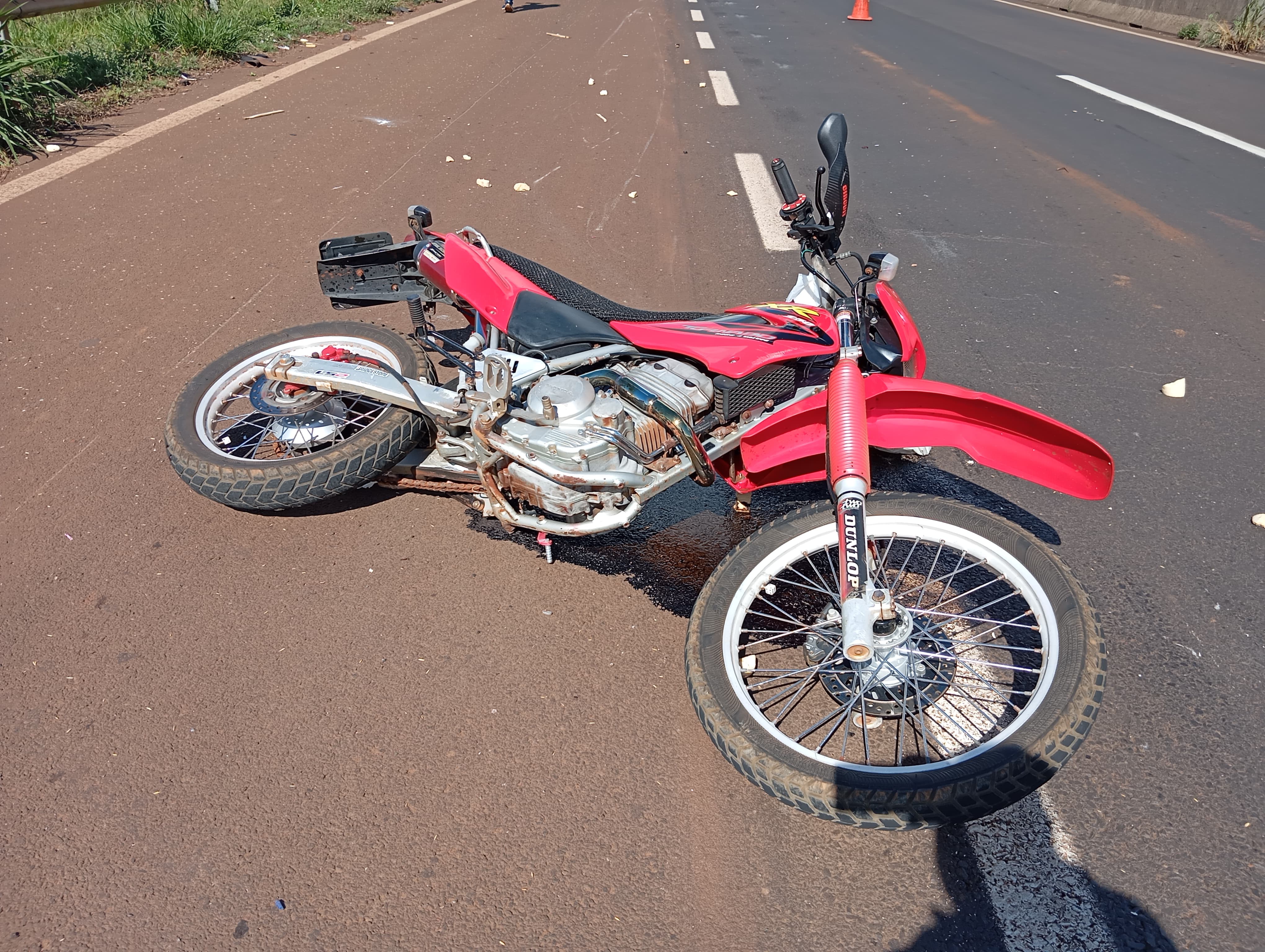 Mulher morre após ser atingida por caminhão em Marilândia do Sul