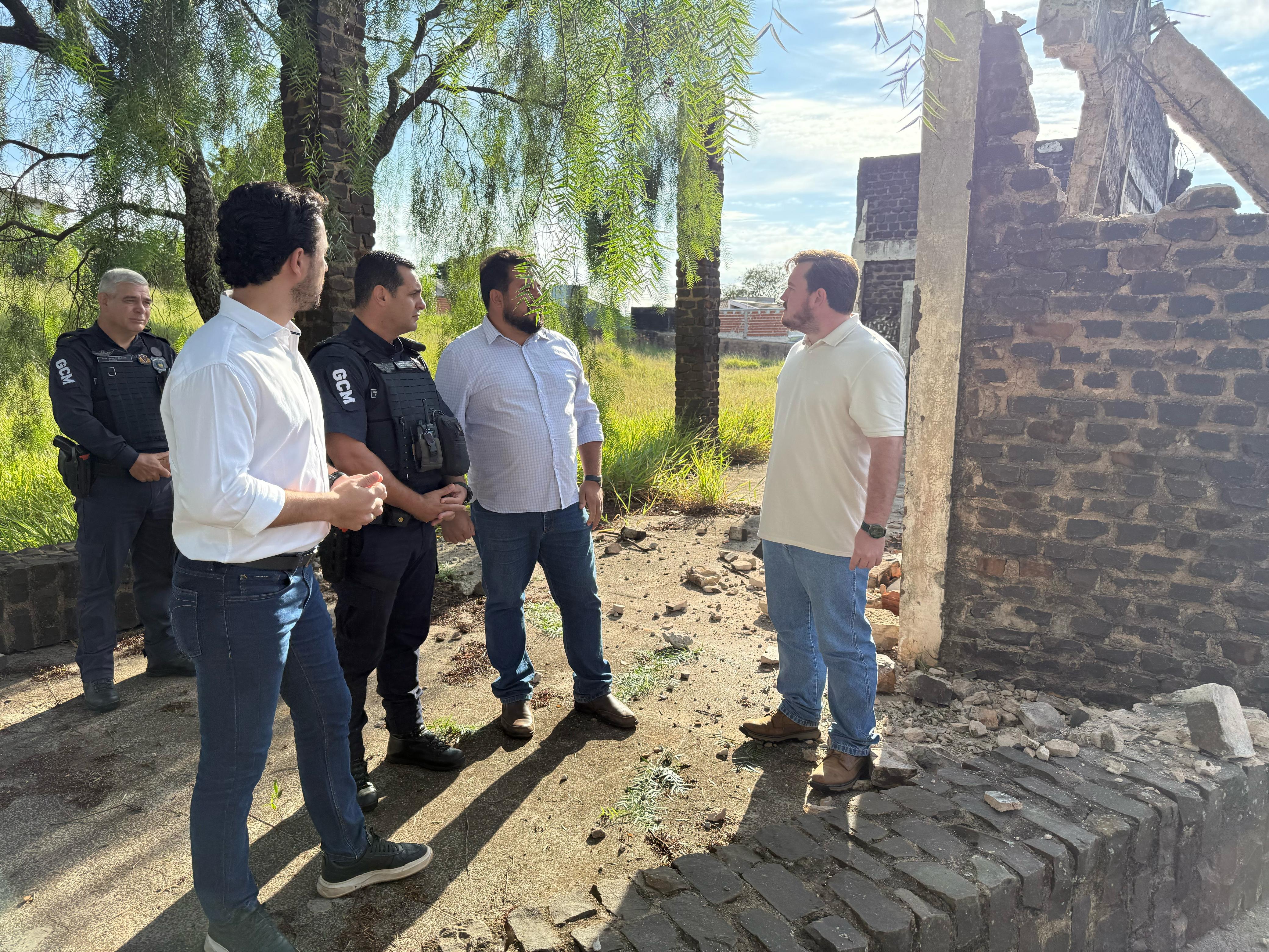 Prefeito Rodolfo Mota acompanhou trabalho