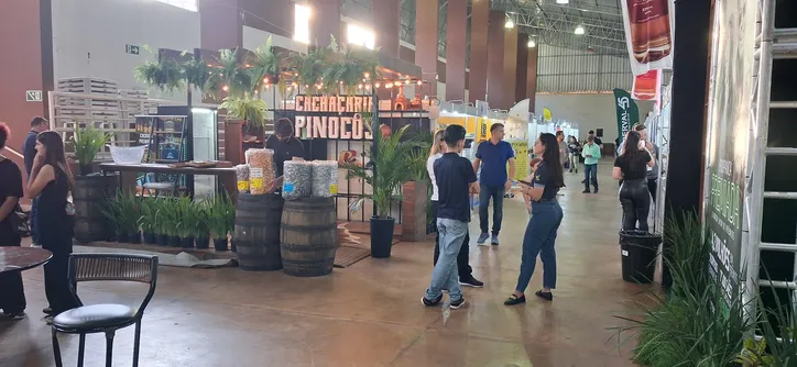 4º Festival da Cachaça é aberto oficialmente em Jandaia do Sul