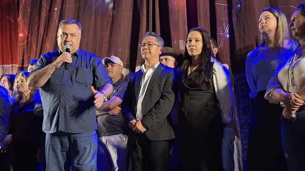 Festa do aniversário de Jardim Alegre atrai multidão