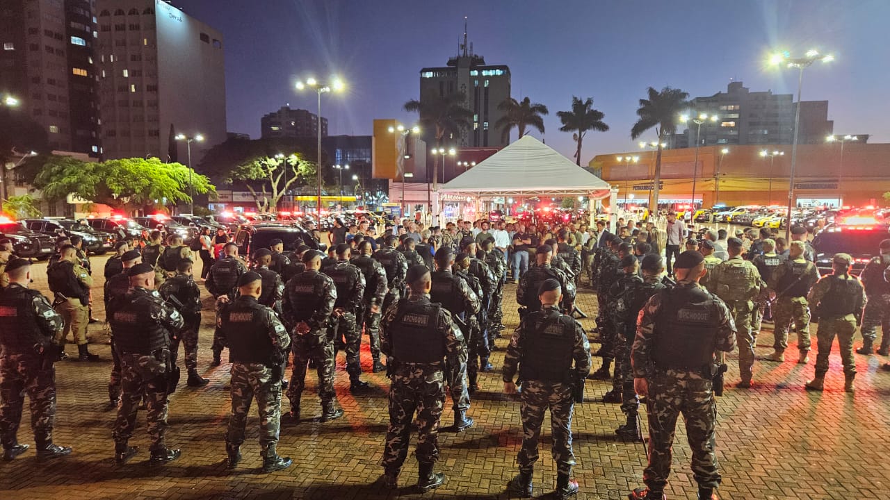 Lançamento de operação mobiliza dezenas de viaturas e helicóptero em Apucarana