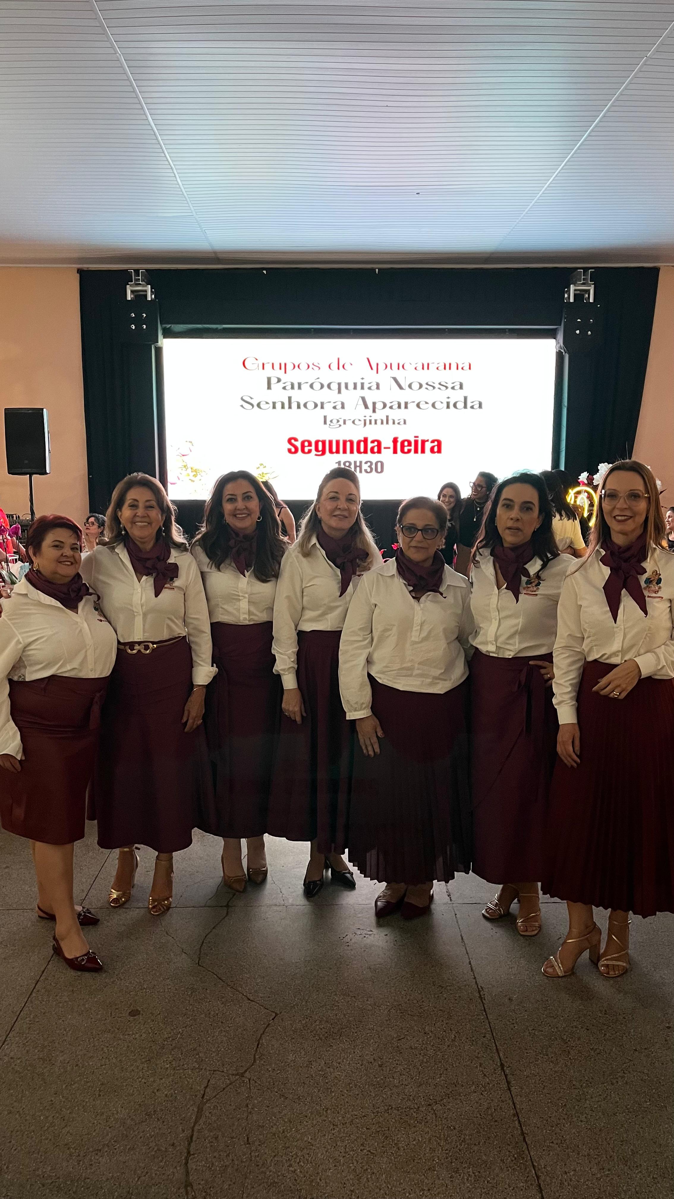 Mães que dobram os joelhos: 20 anos do movimento Mães Intercessoras