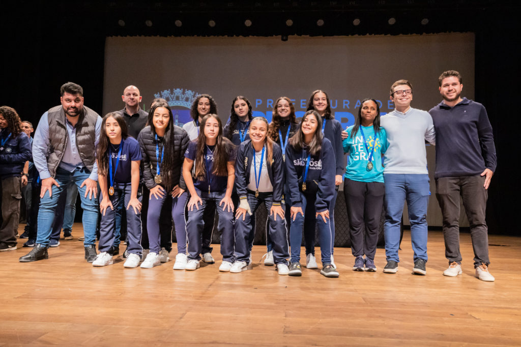 Os atletas – nas diversas modalidades – buscaram resultados visando a qualificação para a fase regional, que vai ocorrer em Jandaia do Sul no mês de maio