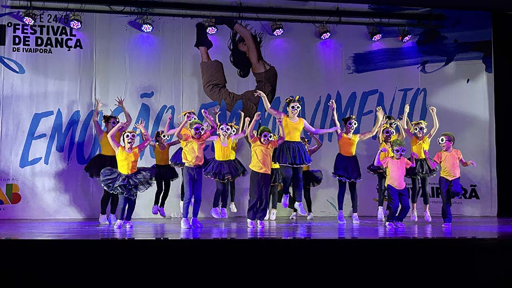 1º Festival de Dança movimenta Ivaiporã e lota Centro Cultural; veja
