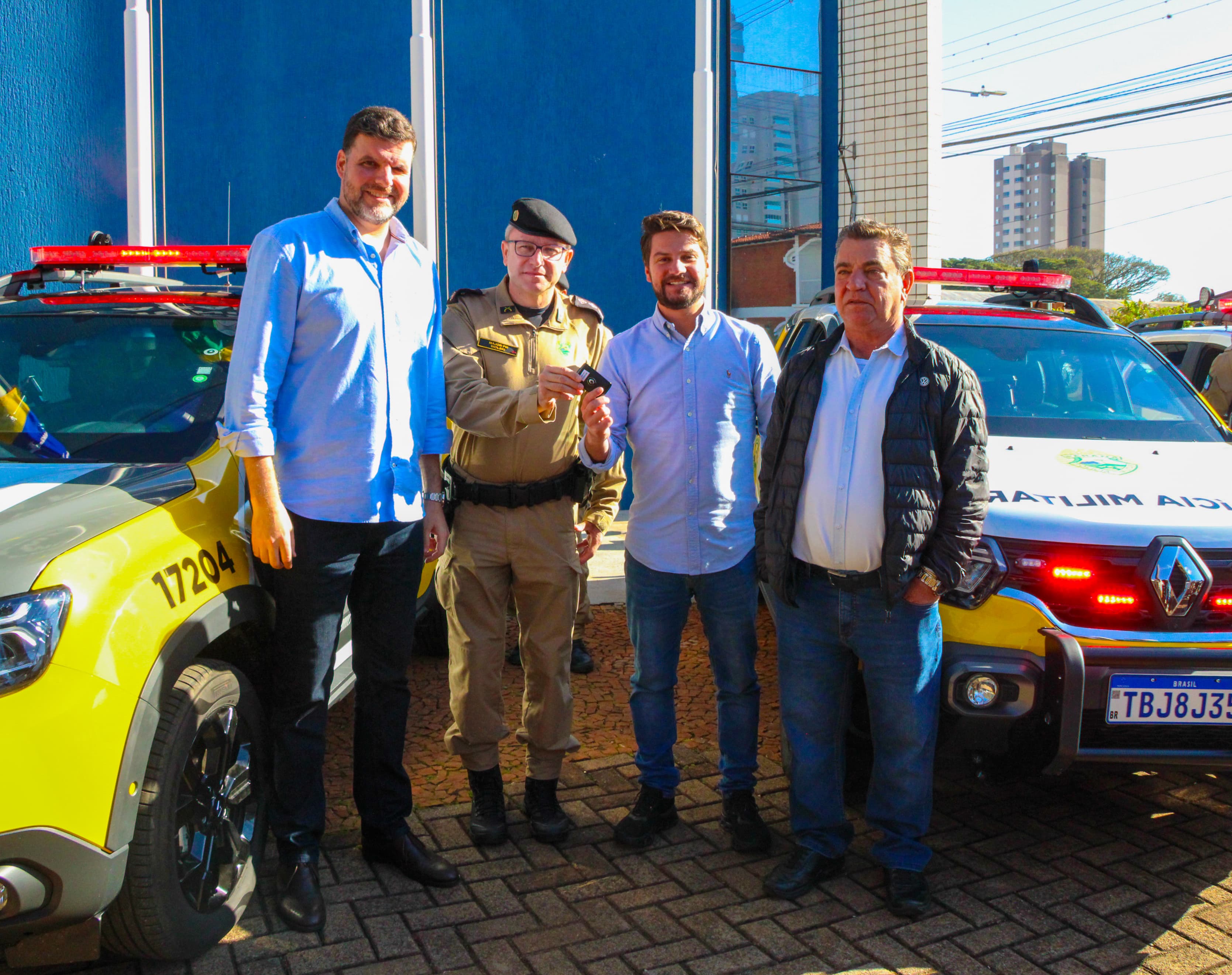 Arapongas recebe quatro novas viaturas para reforçar a PM