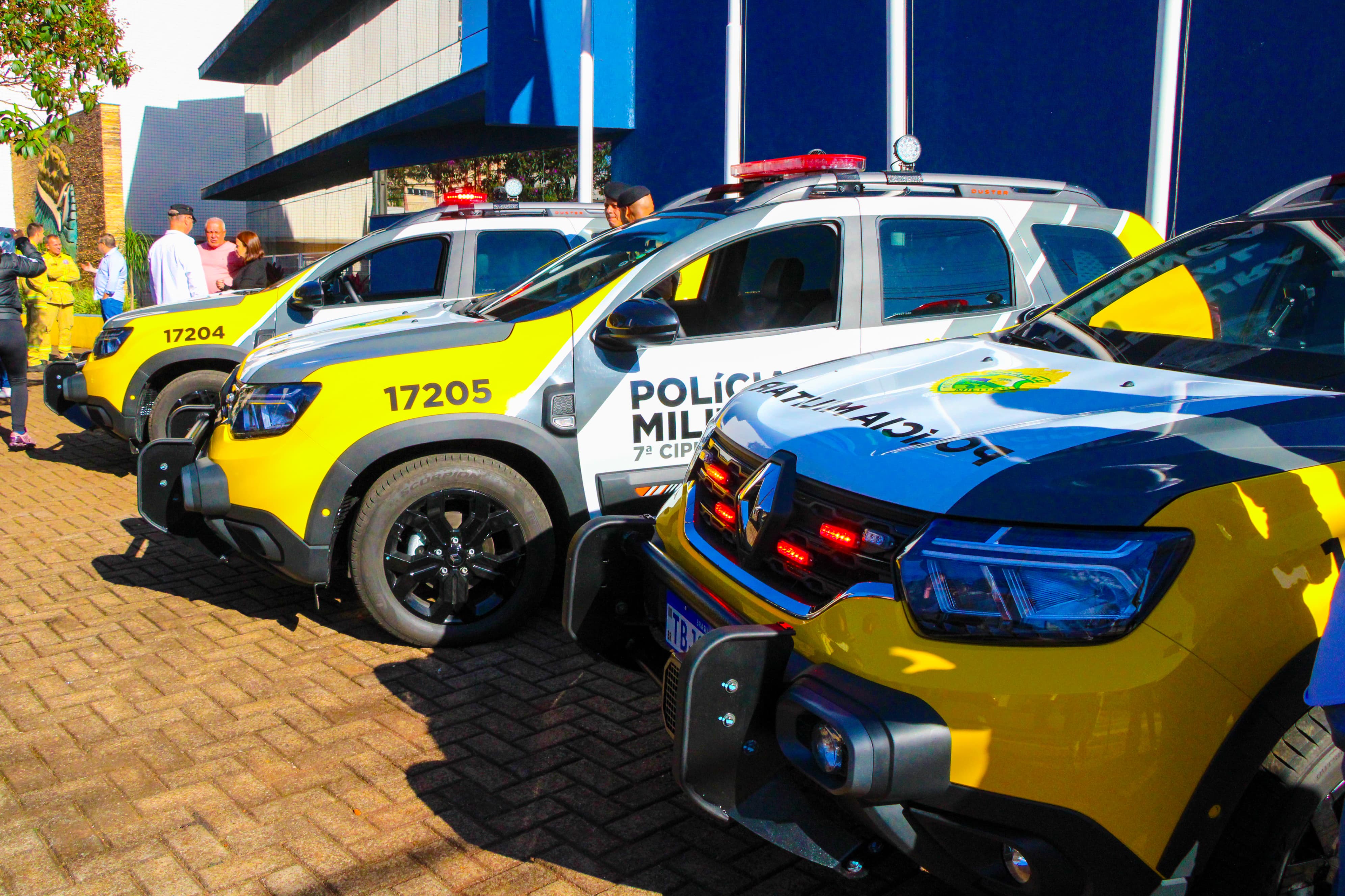 Arapongas recebe quatro novas viaturas para reforçar a PM