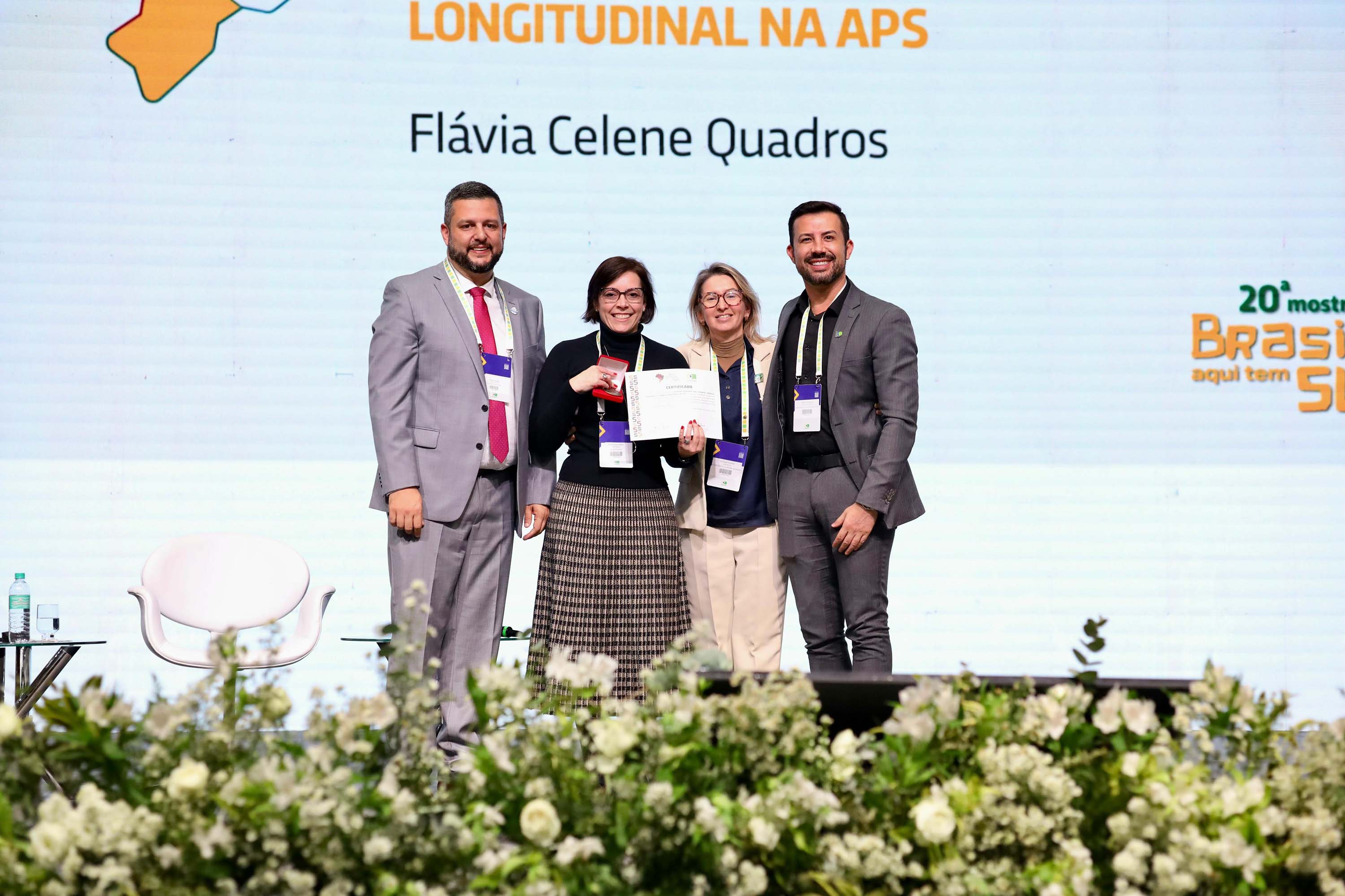 Cidades do PR são premiadas em congresso nacional de saúde