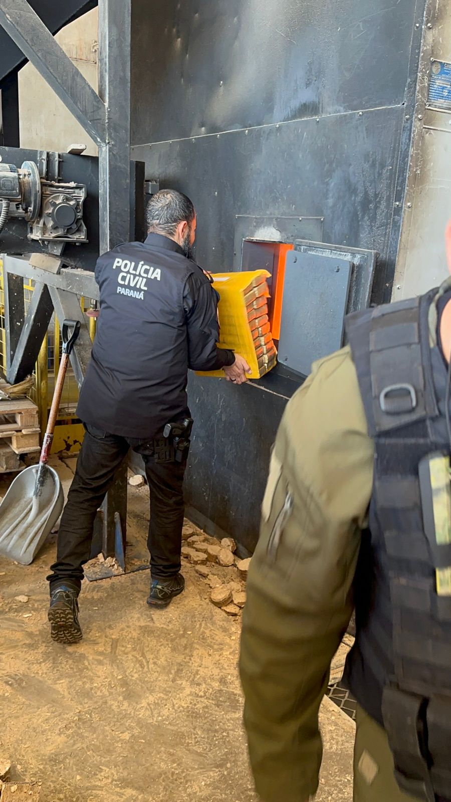 PCPR incinera mais de 1,6 tonelada de drogas em Arapongas