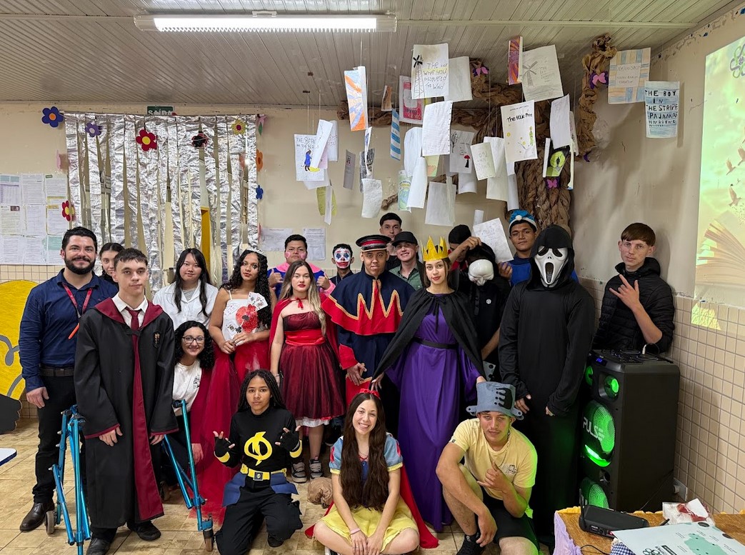 Colégio de Marilândia do Sul encerra projeto literário com a Unespar