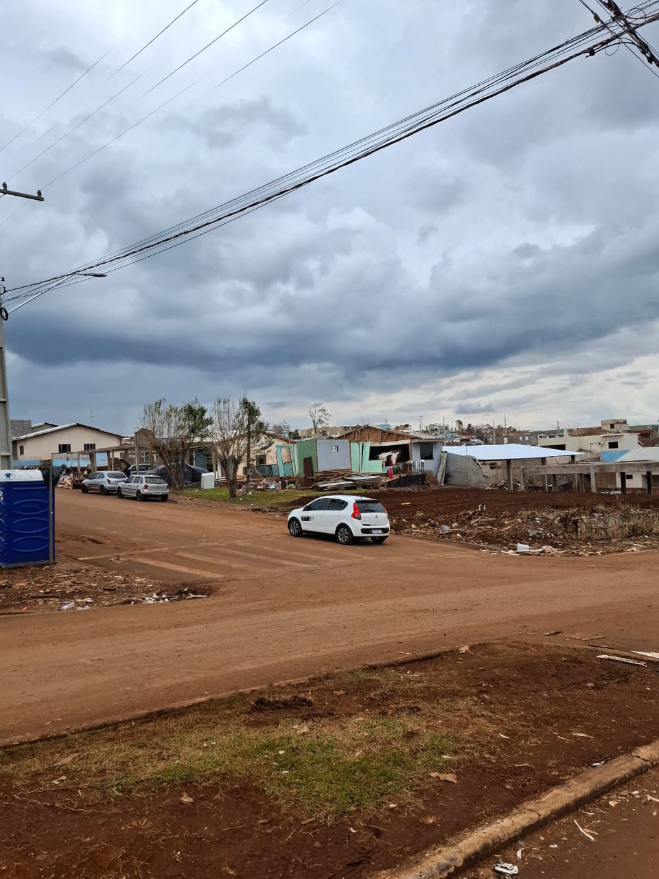 Apucaranense viaja a Rio Bonito do Iguaçu e faz apelo por doações