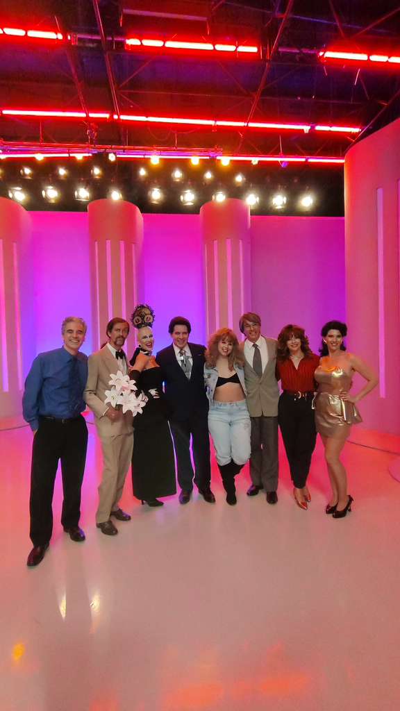 Atriz de Cambira vive Elke Maravilha em filme sobre Silvio Santos