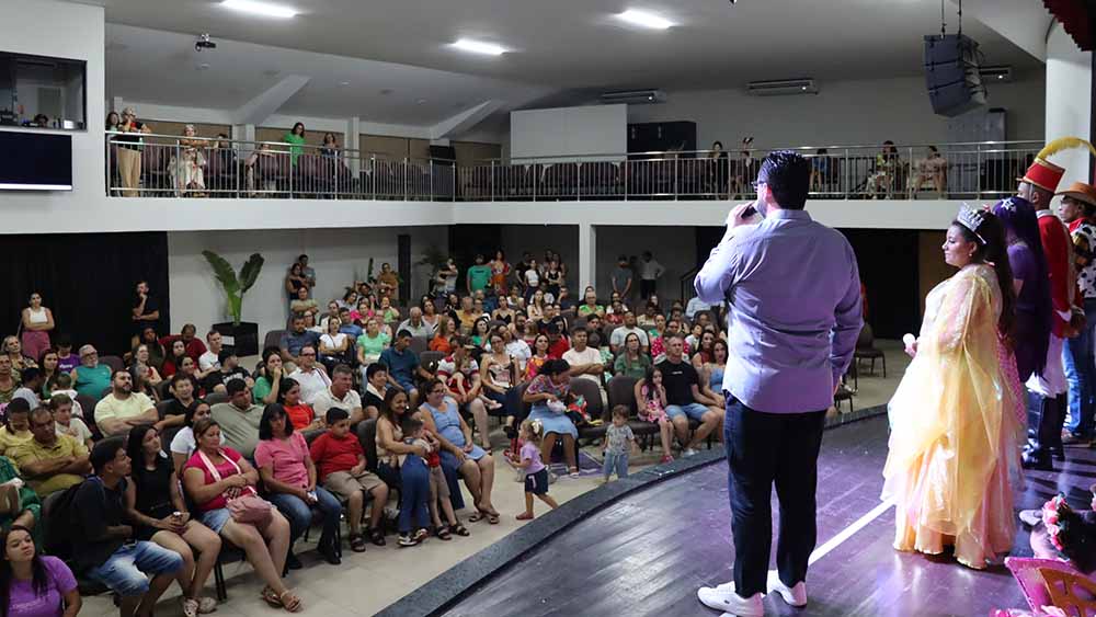 Centro Cultural reúne alunos em espetáculo de fim de ano em Ivaiporã
