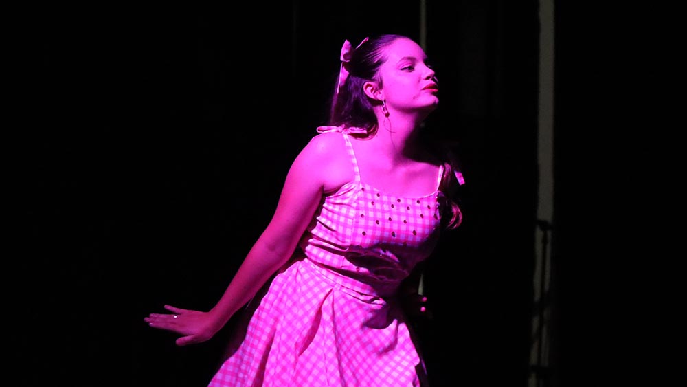 Centro Cultural reúne alunos em espetáculo de fim de ano em Ivaiporã