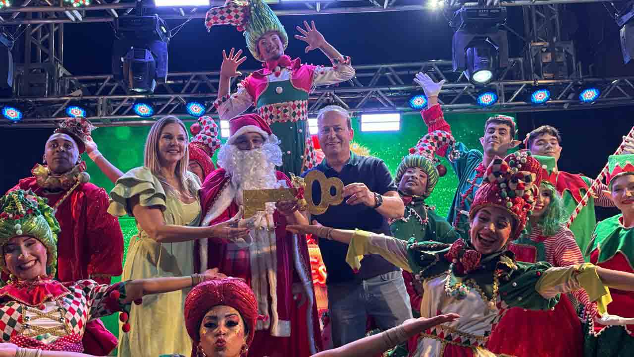 Chegada do Papai Noel abre programação de Natal em Ivaiporã