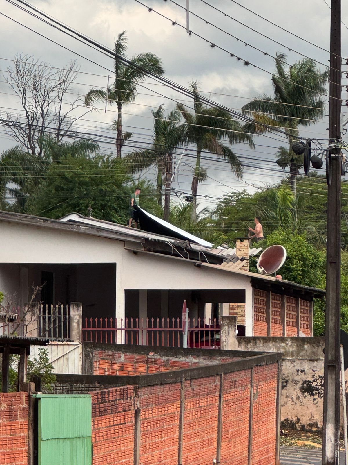 Chuva causa estragos em Rio Bom; prefeito relata ações de emergência