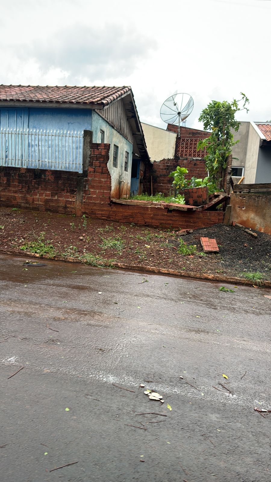 Chuva causa estragos em Rio Bom; prefeito relata ações de emergência