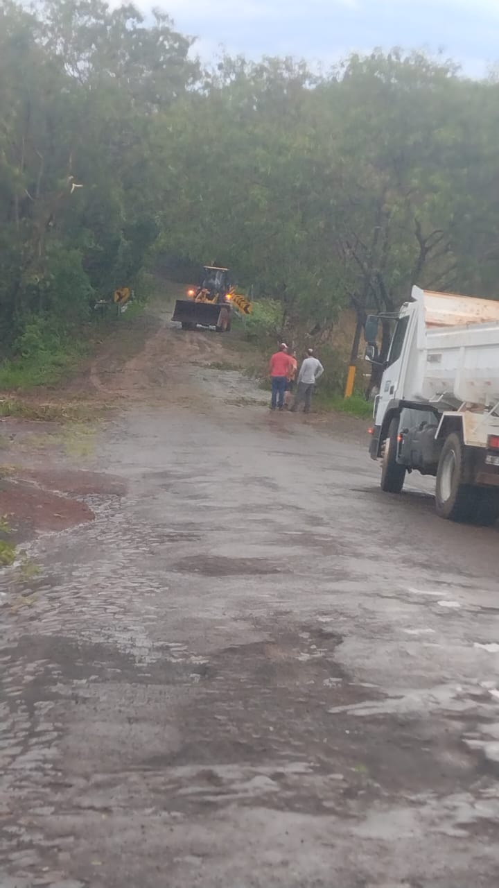 Chuva causa estragos em Rio Bom; prefeito relata ações de emergência