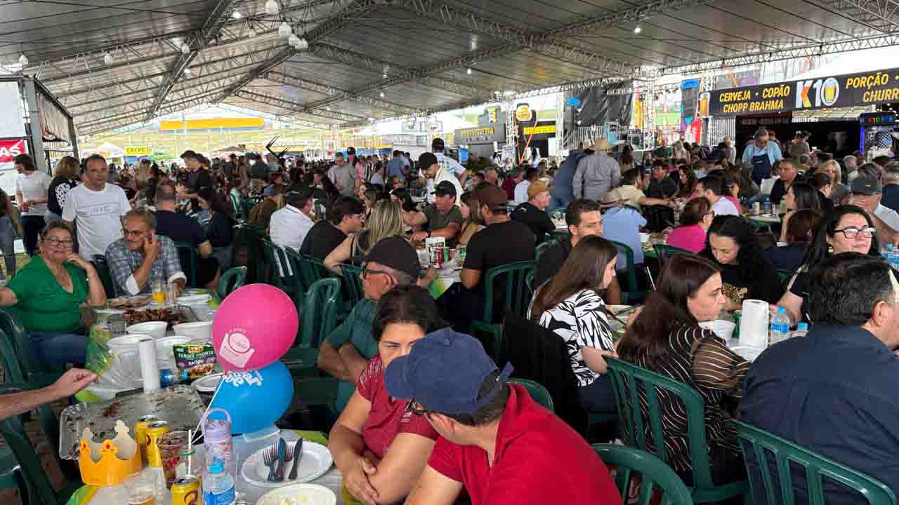 Expovale tem domingo com Costela do Sapecado, prato típico de Ivaiporã
