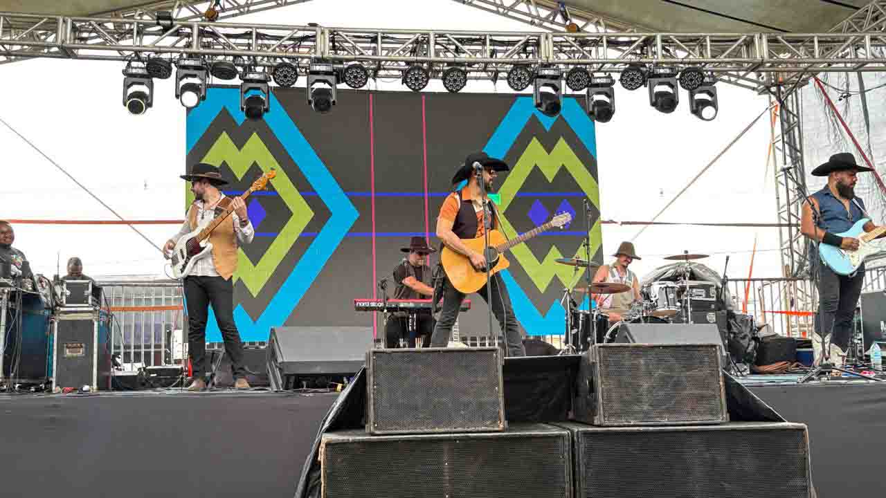 Expovale tem domingo com Costela do Sapecado, prato típico de Ivaiporã