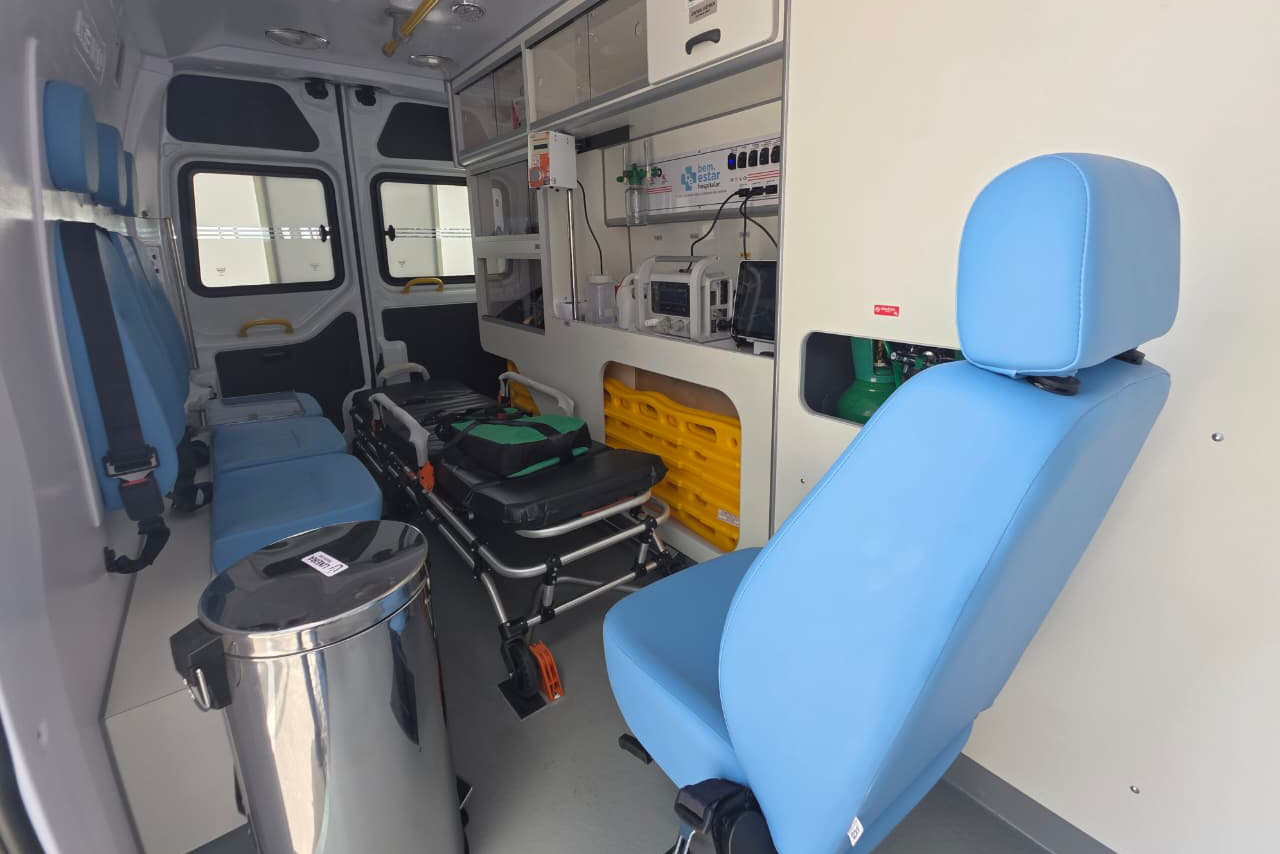 PR recebe 150 novas ambulâncias com UTIs para reforçar atendimento
