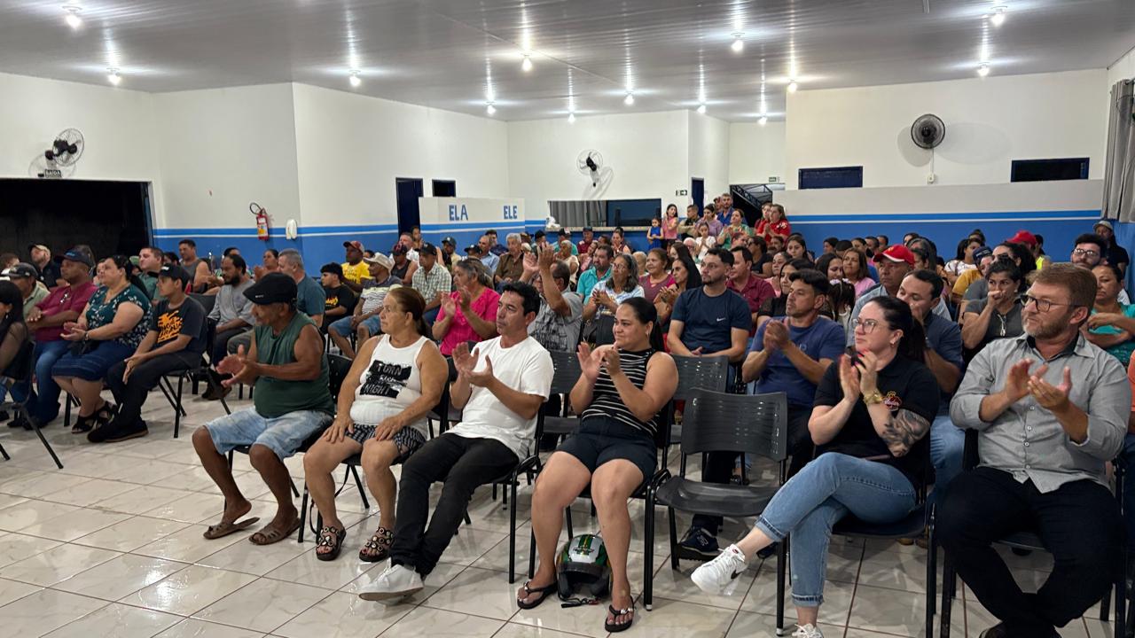 TJPR entrega 99 títulos de propriedade em Jardim Alegre