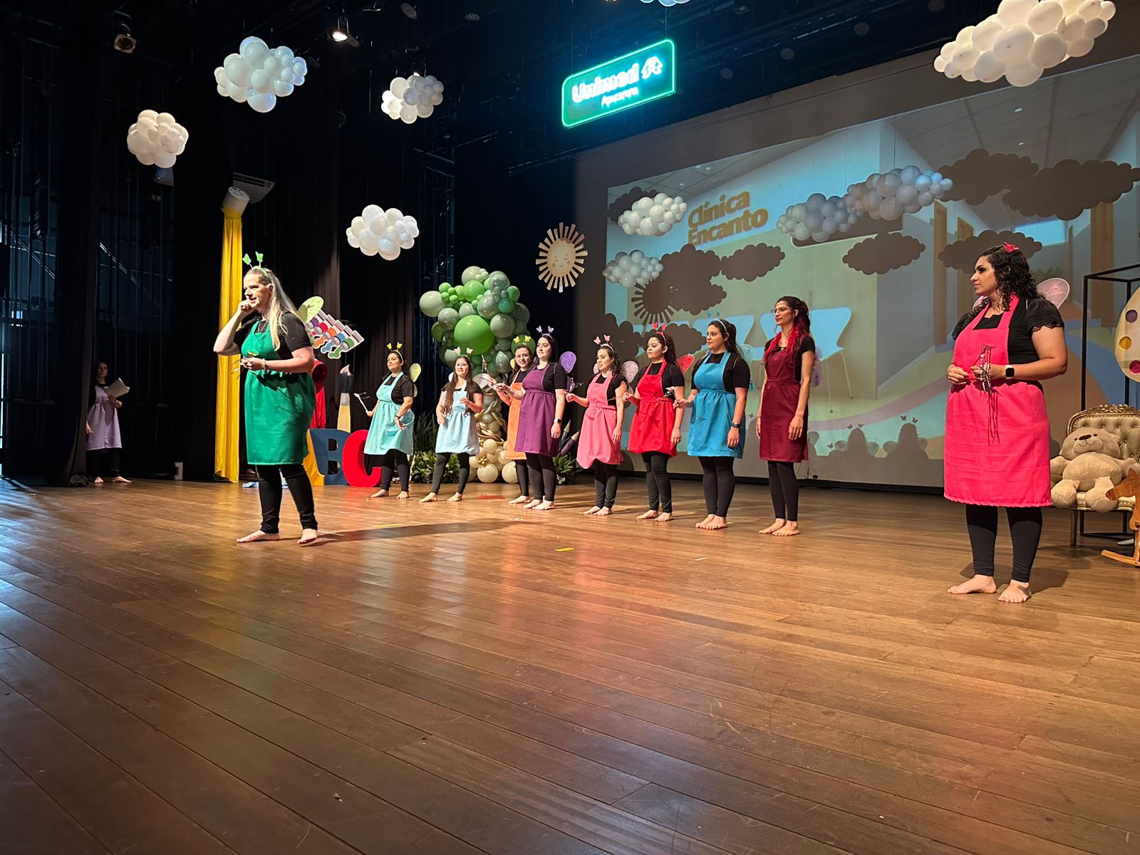 Unimed Apucarana reúne 60 crianças na 4ª edição do espetáculo de Natal