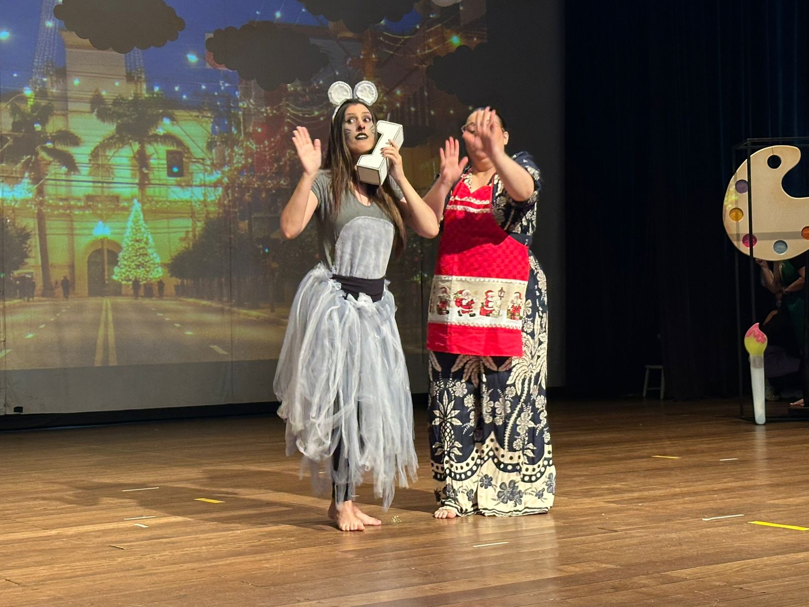 Unimed Apucarana reúne 60 crianças na 4ª edição do espetáculo de Natal