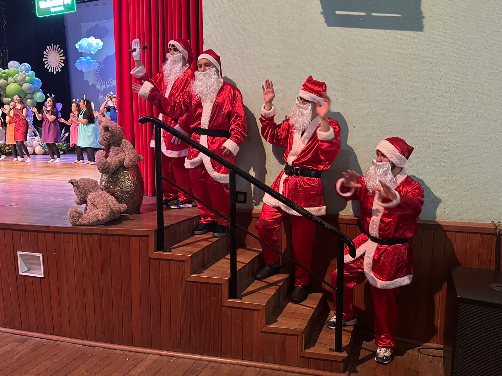 Unimed Apucarana reúne 60 crianças na 4ª edição do espetáculo de Natal