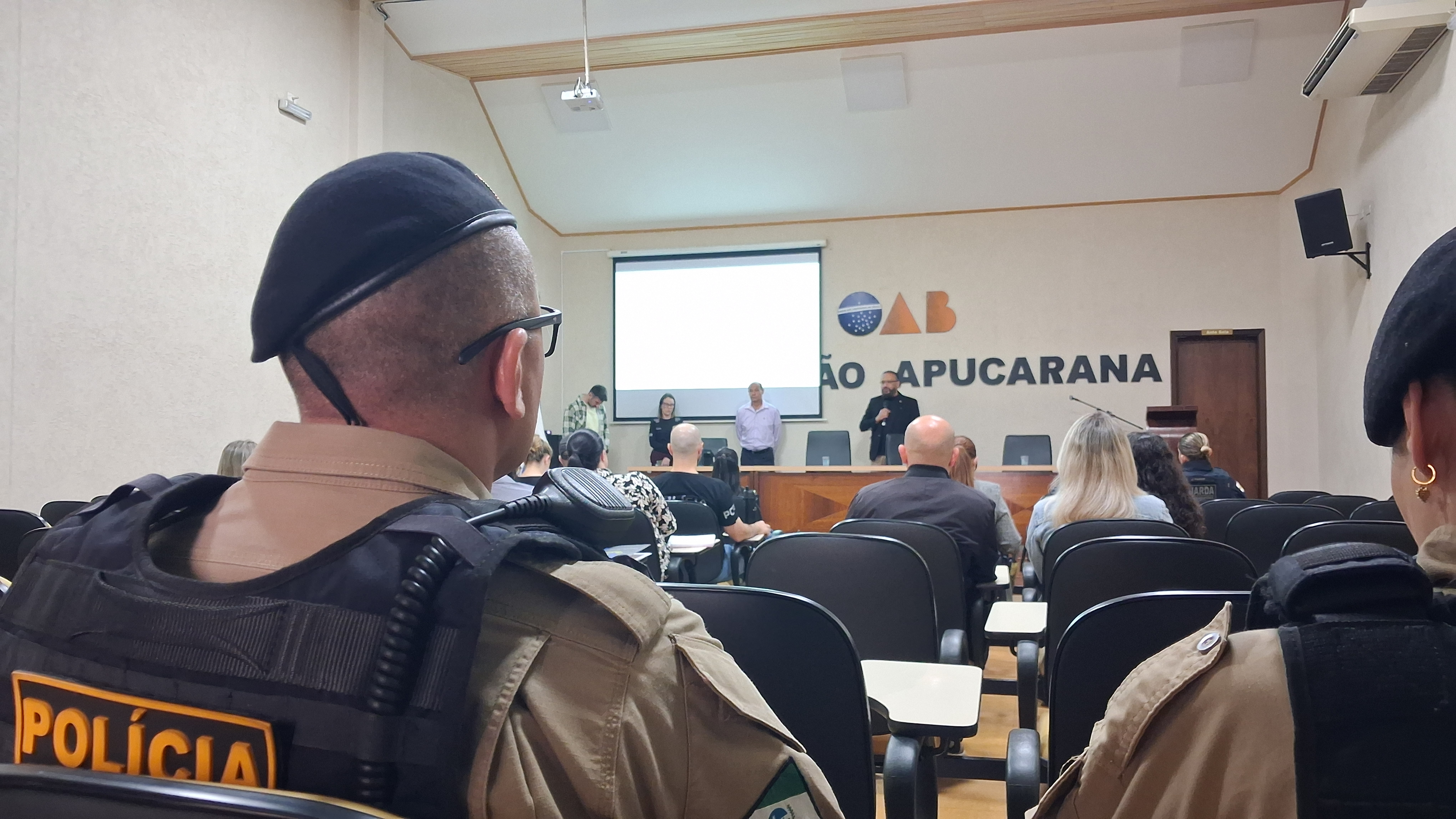 Capacitação em Apucarana aprimora atendimento de vítimas de violência
