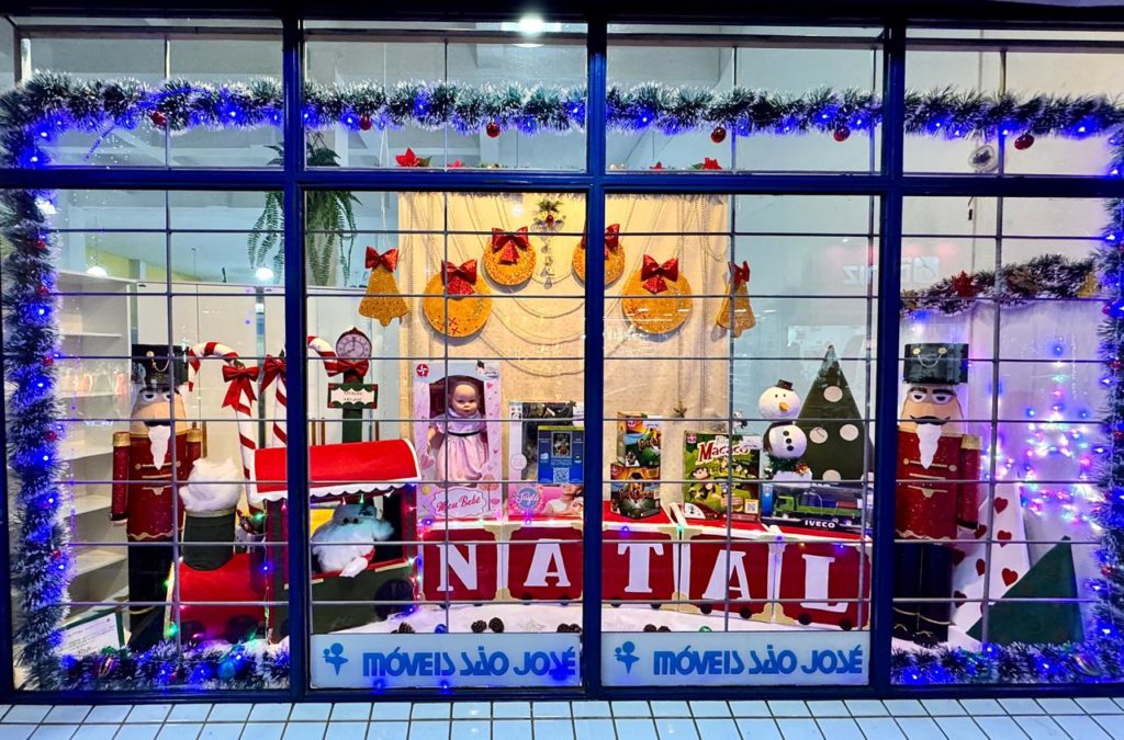 Apucarana divulga vencedores do concurso de vitrines natalinas; veja