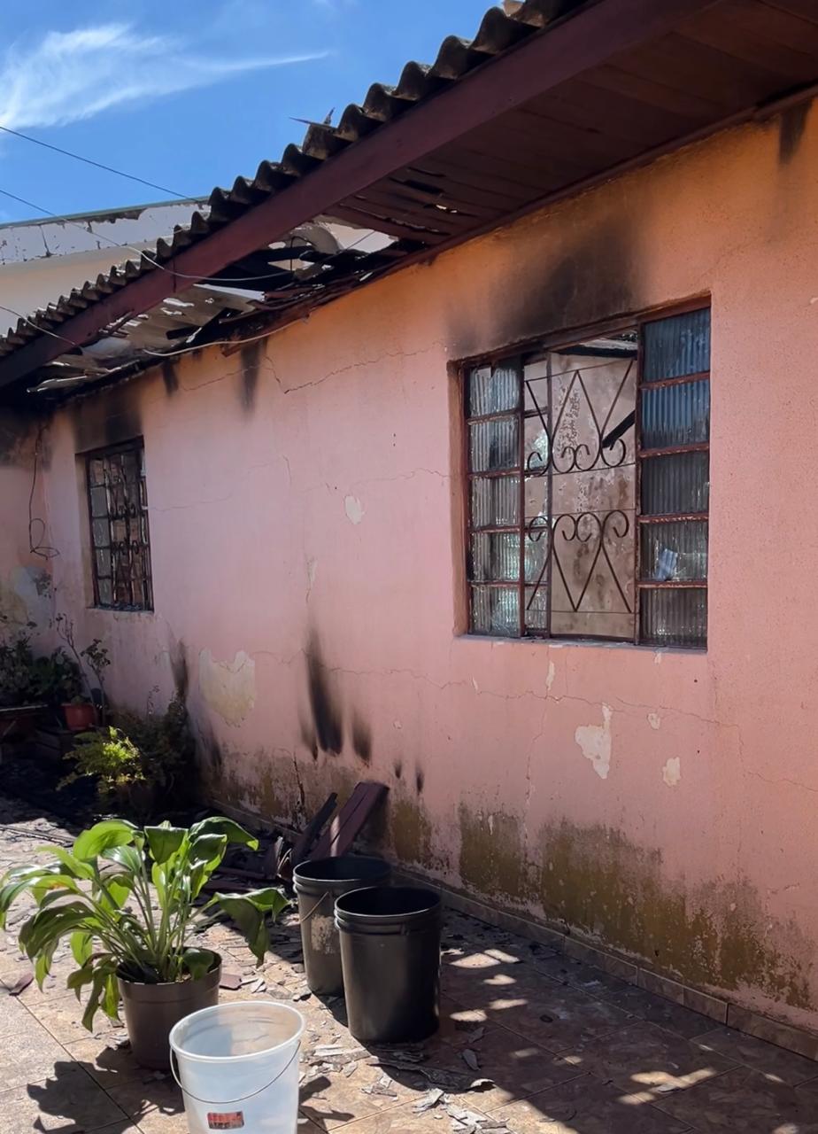 Família pede doações após perder tudo em incêndio em Apucarana