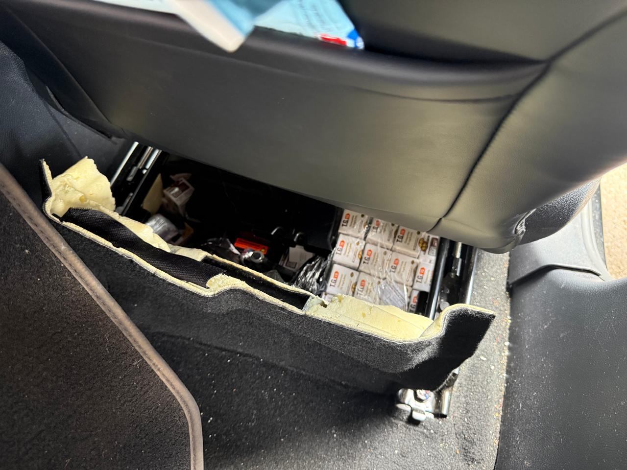 Receita Federal apreende veículo com medicamentos emagrecedores no Paraná