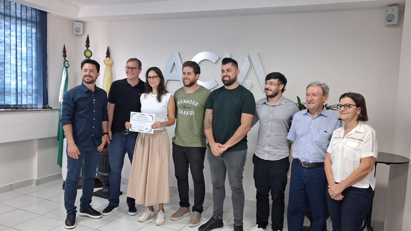 Sorteio final da campanha "Natal Apucarana" da Acia distribui R$ 30 mil