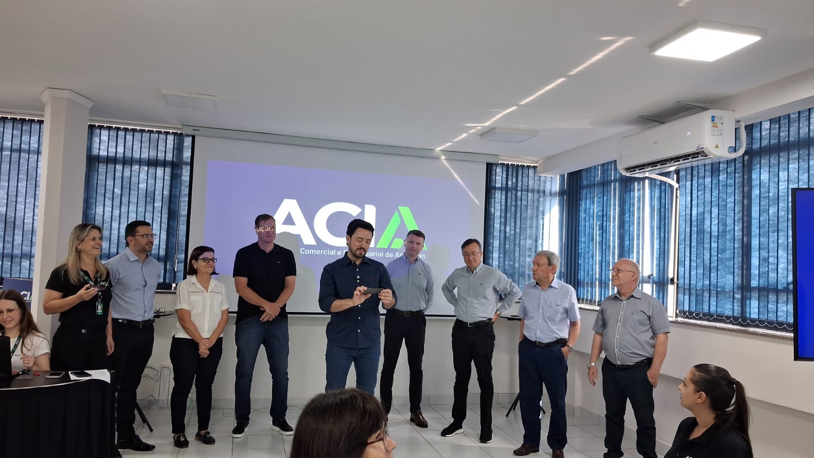 Sorteio final da campanha "Natal Apucarana" da Acia distribui R$ 30 mil