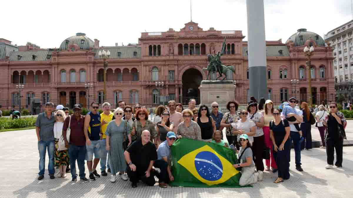 Viagem pedagógica leva professores do Vale do Ivaí aos Andes