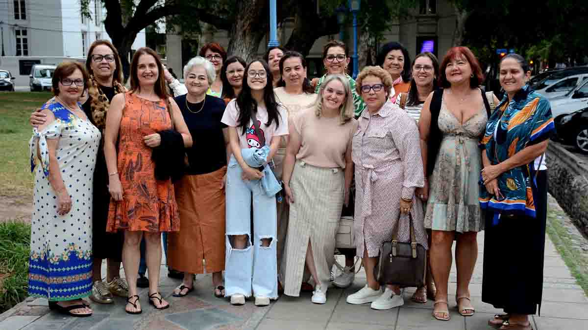 Viagem pedagógica leva professores do Vale do Ivaí aos Andes