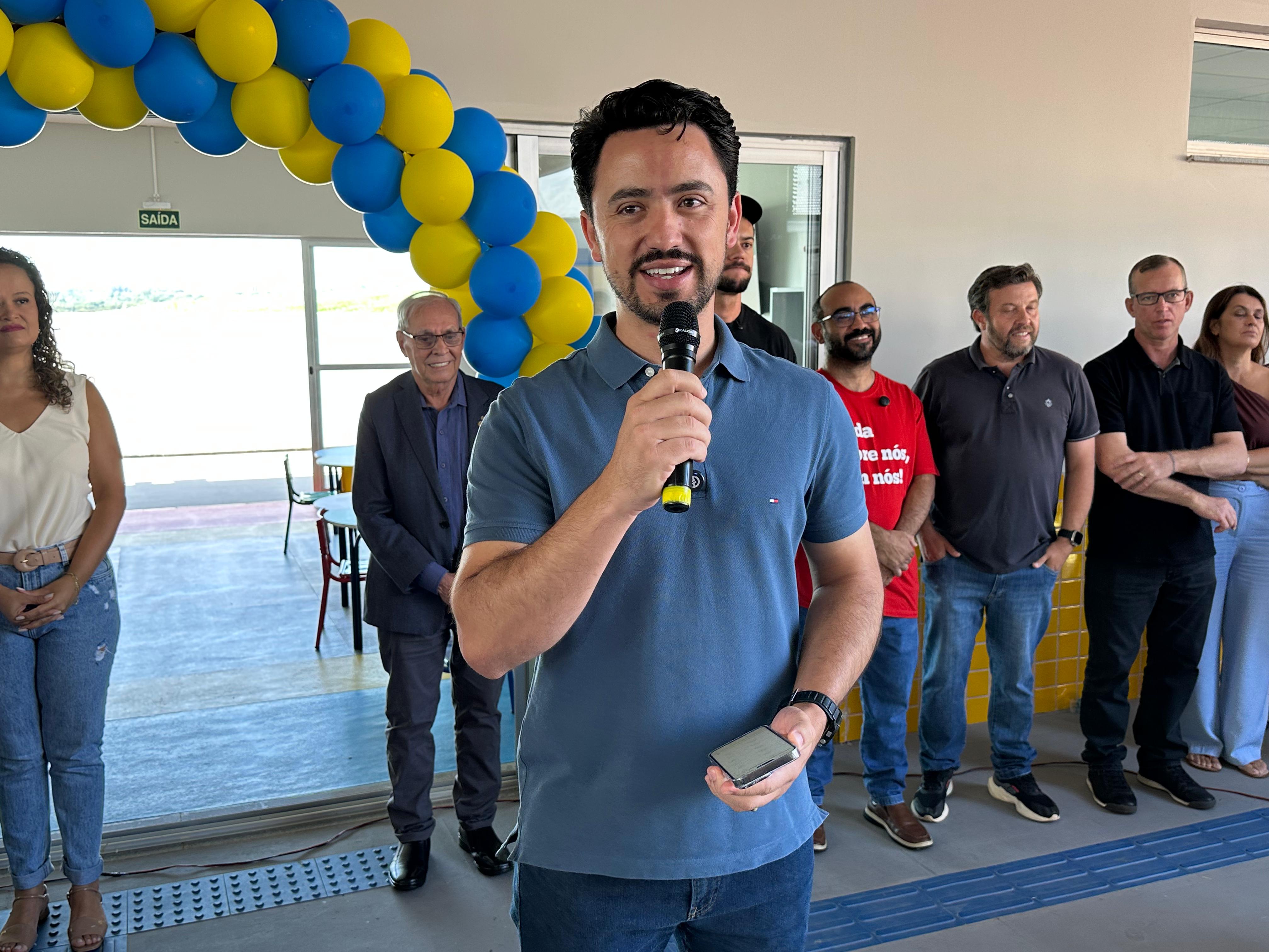 Apucarana inaugura o CMEI Professora Maria Onide Ballan Sardinha