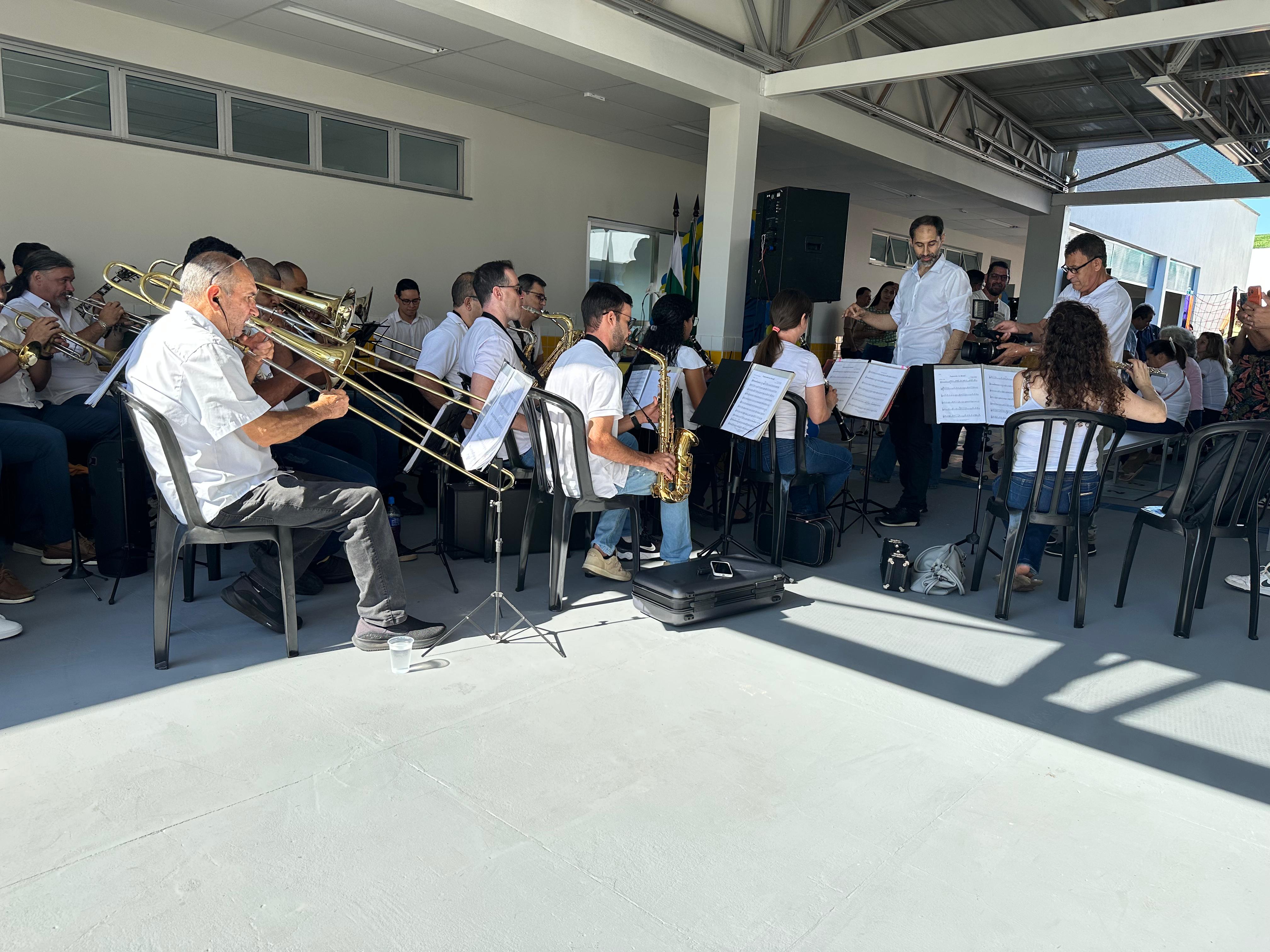 Apucarana inaugura o CMEI Professora Maria Onide Ballan Sardinha