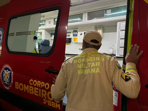 Motoboy sofre fratura após batida em Apucarana