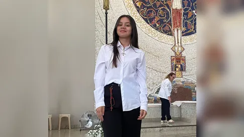 Maria Eduarda volta a ser internada em UTI e família pede orações