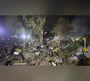 Corpo de idoso é achado sob 3 metros de entulho um dia após incêndio no PR