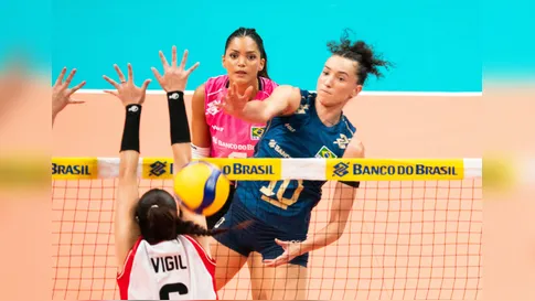Brasil vence Peru e mantém atuação impecável no Sul-Americano de Vôlei